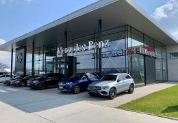 <p>Mercedes-Benz car dealership with a range of new, demonstration and used vehicles.</p>