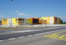 <p>The Olympic swimming complex with an investment of EUR 24 million, built for almost ten years, includes 3 buildi</p>