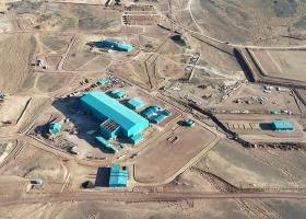 <p>Золотой проект Bayan Khundii в Монголии — это значительное месторождение золота с лицензией на 2 309 гектаров, р</p>