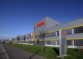 <p>Nová hala závodu na výrobu elektrického nářadí Bosch v Miskolci využívající technologií budoucnosti.</p>