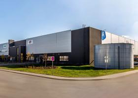 <p>Revitalized business park and logistics area on the outskirts of Prague, 6 km from the D1 highway with new shops</p>