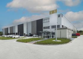 <p>Modern logistics and business area with an offer of semi-industrial premises in the Kladno-východ industrial zon</p>